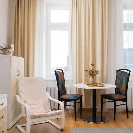 Apartman Hoza Artistic Charm By Bookinghost
